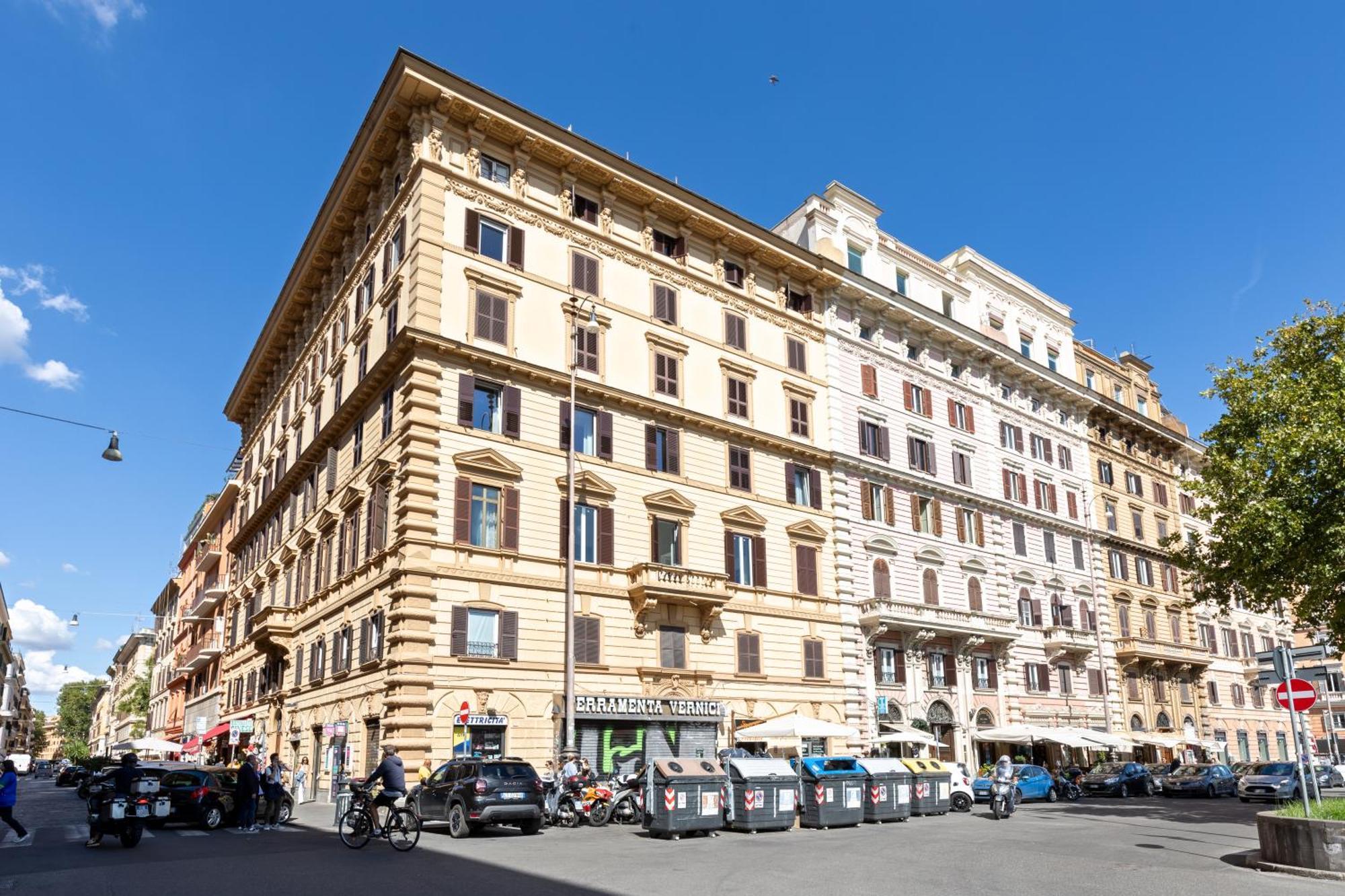 Gasthuis Risorgimento 9 -